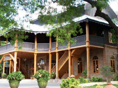 Hotel Thande - Old 3*