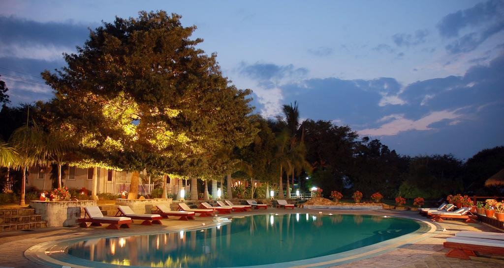 Thande - Old Hotel Bagan